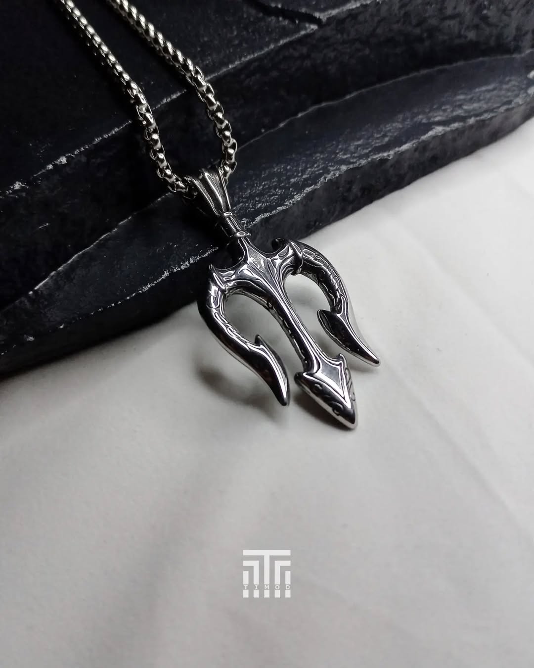 خرید گردنبند نیزه پوسایدون