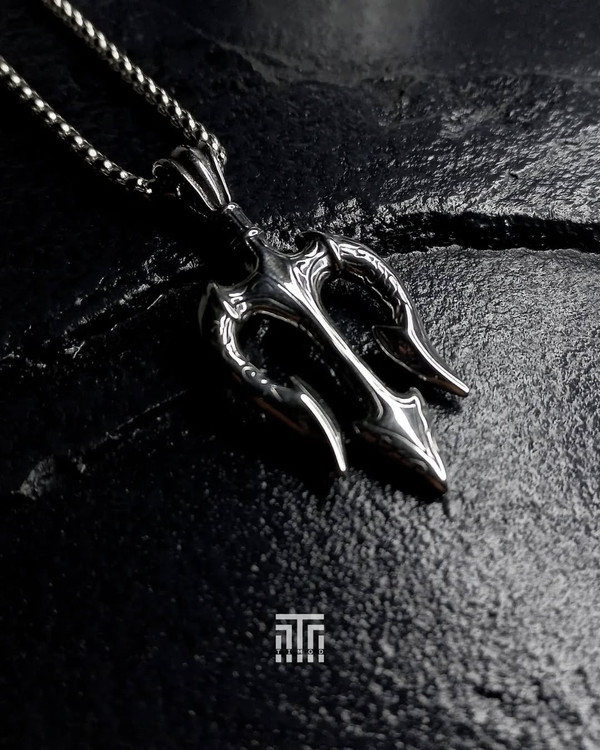 خرید گردنبند نیزه پوسایدون