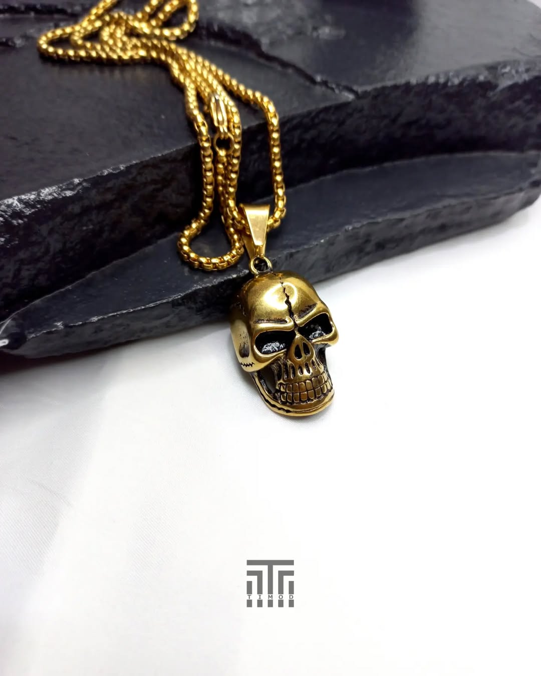 خرید پلاک و گردنبند جمجمه اسکلت طلایی