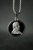 گردنبند کوروش بزرگ مشکی نقره ای